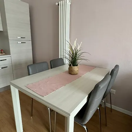 Civico 32 * Montalto Dora