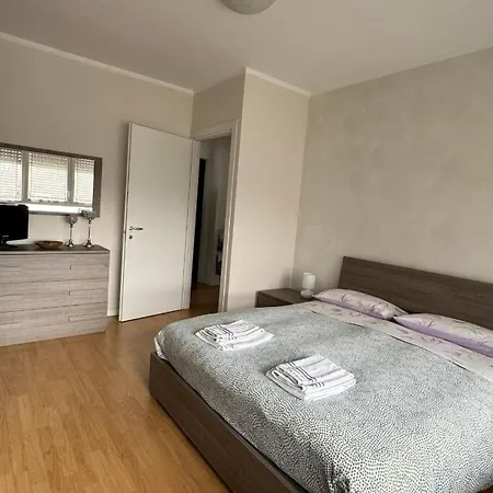 Apartment Civico 32 *